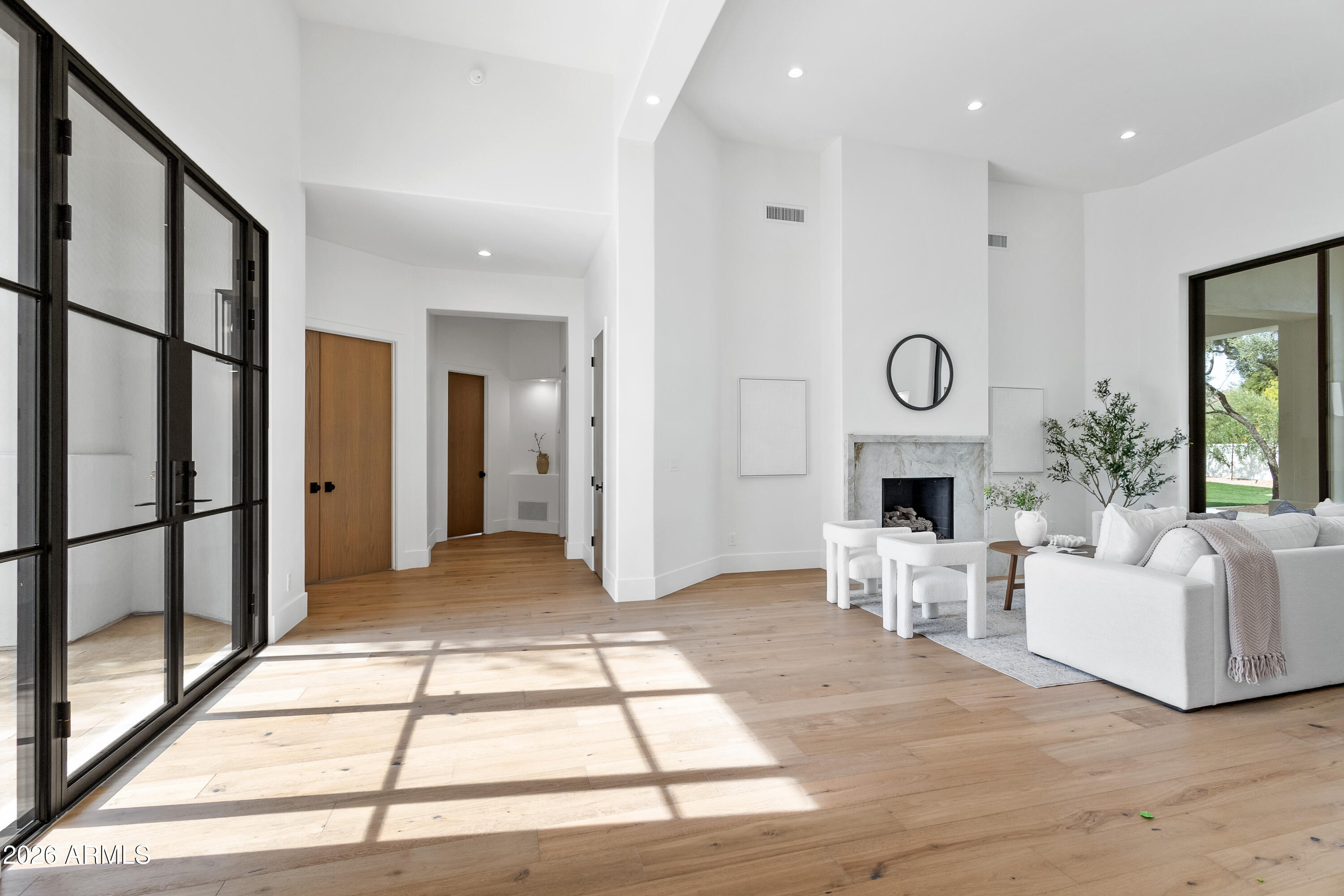 7180 E BELMONT Avenue