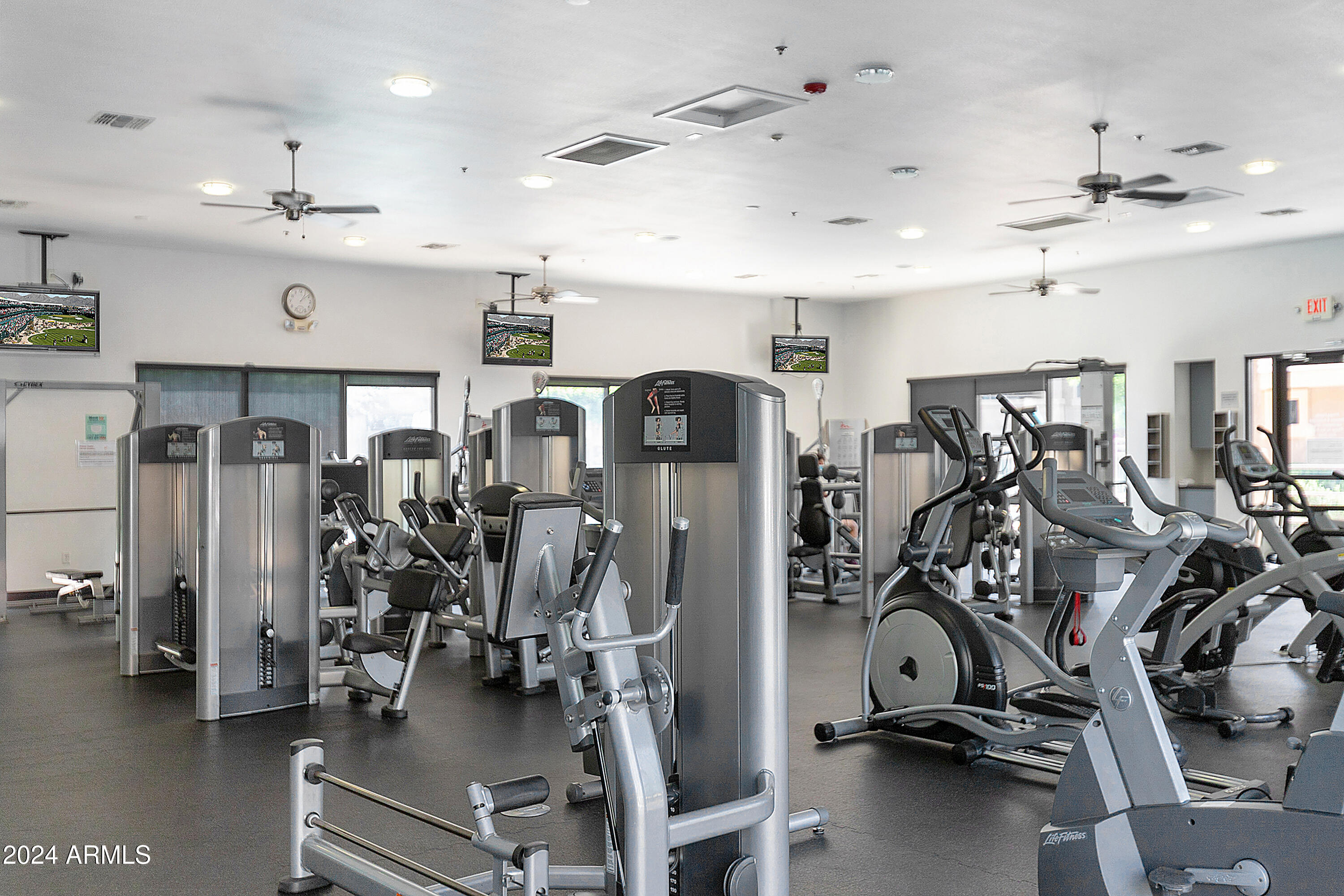 20100 N 78TH Place 1185