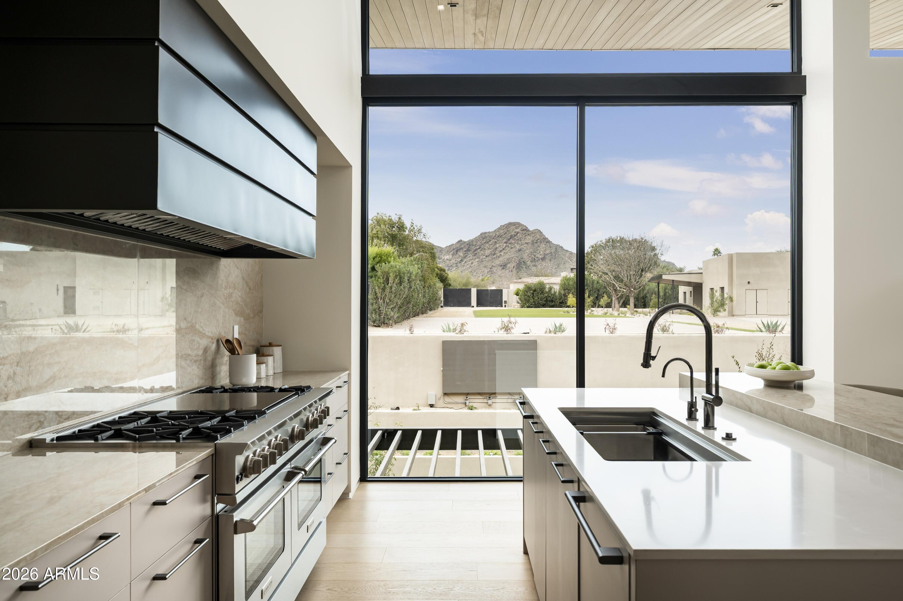 Metes and bounds - Residential