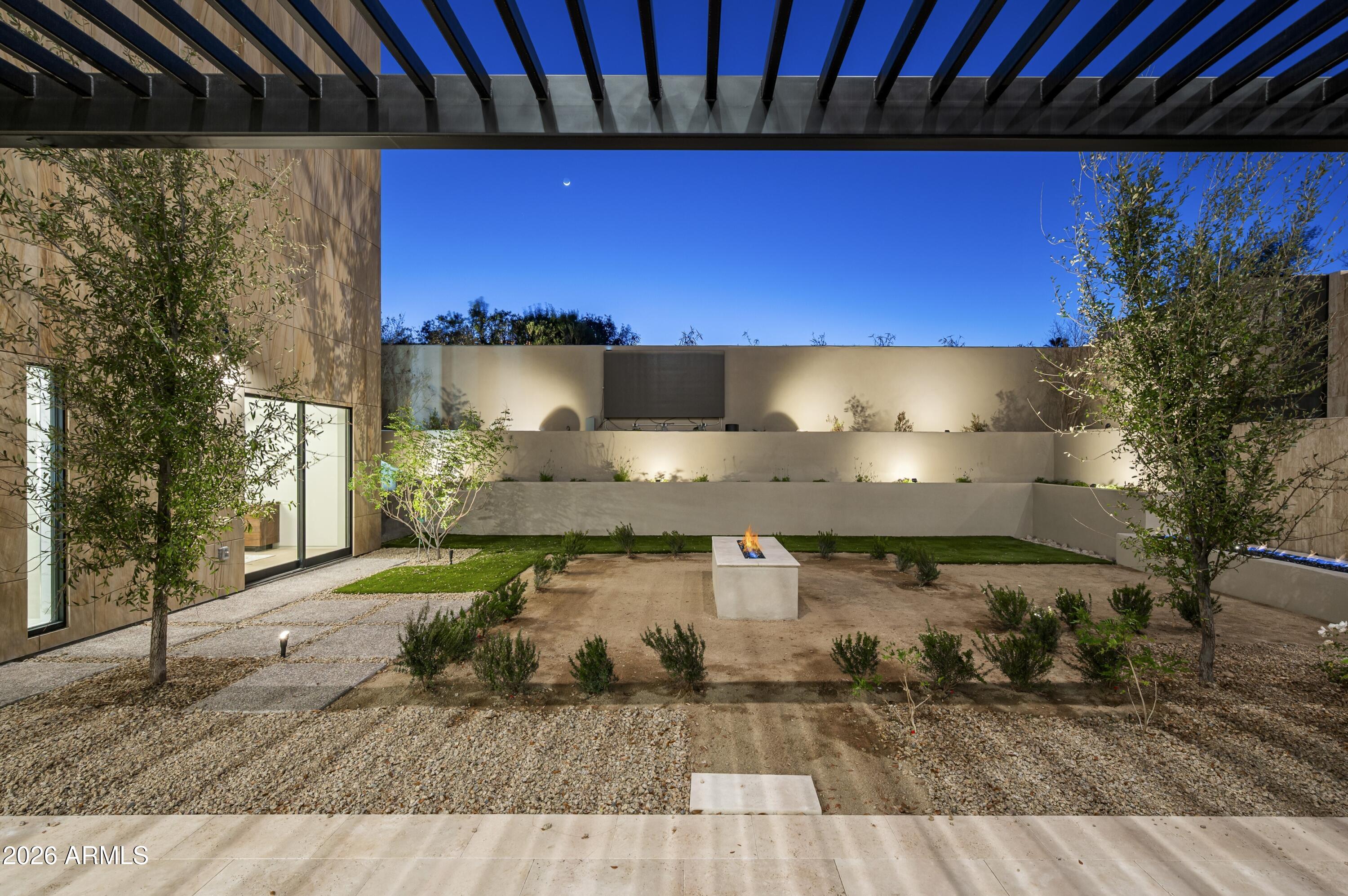 Metes and bounds - Residential