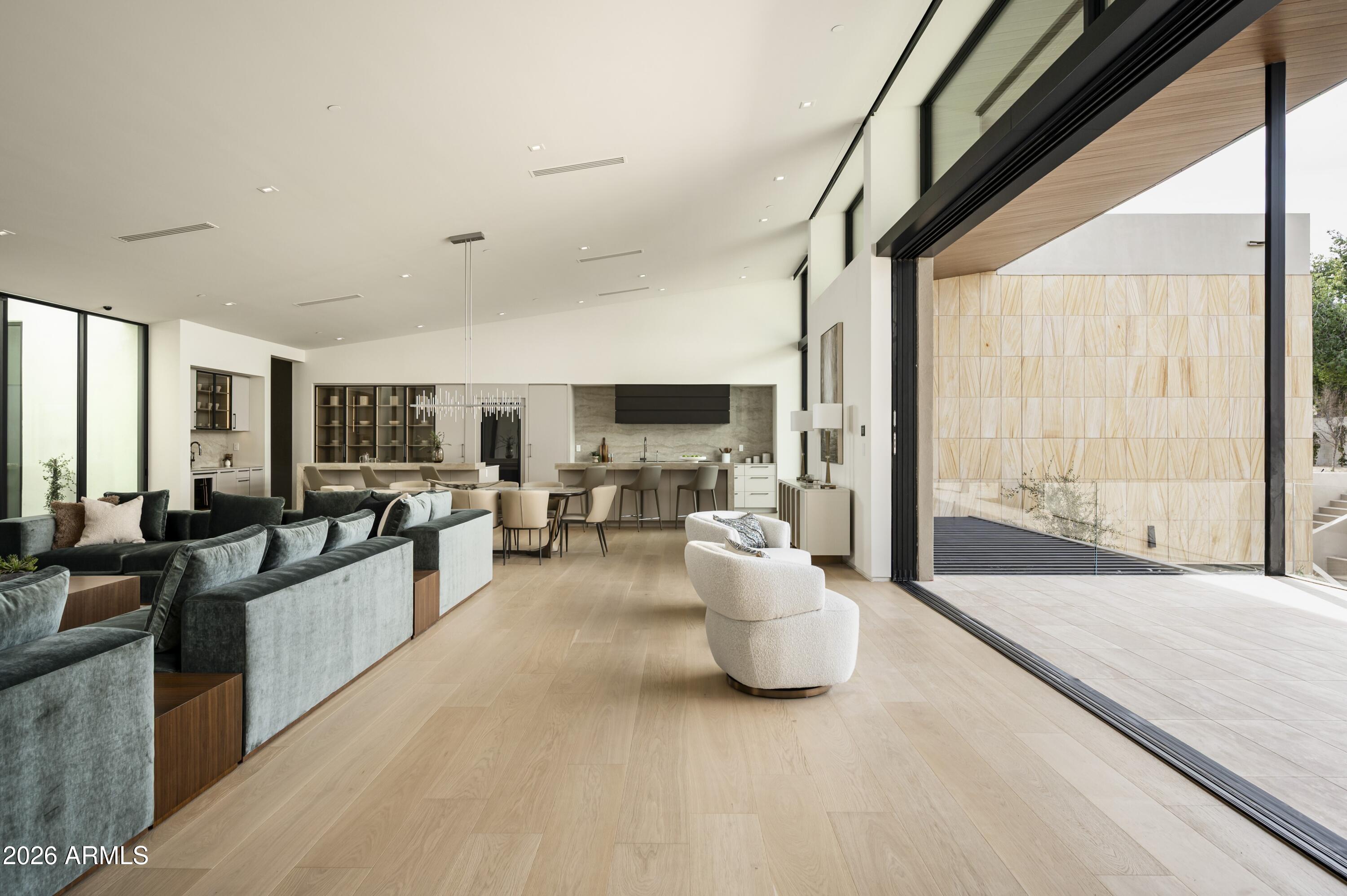Metes and bounds - Residential