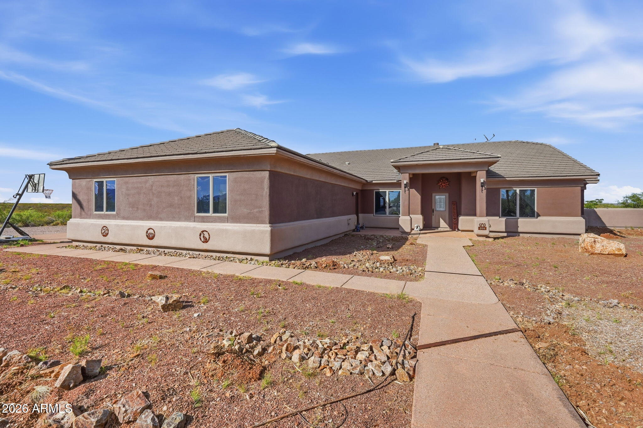 914 E Savino Court