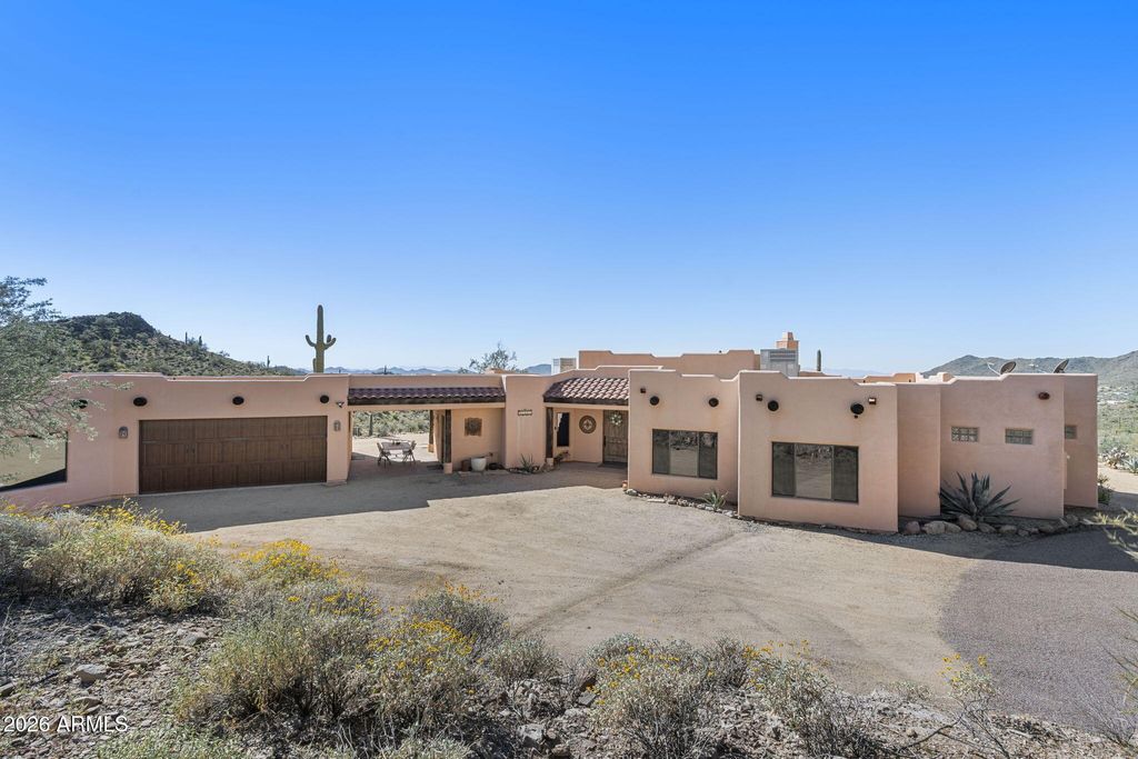 Photo of 43413 N 7th Street, New River, AZ 85087 (MLS # 6993342)