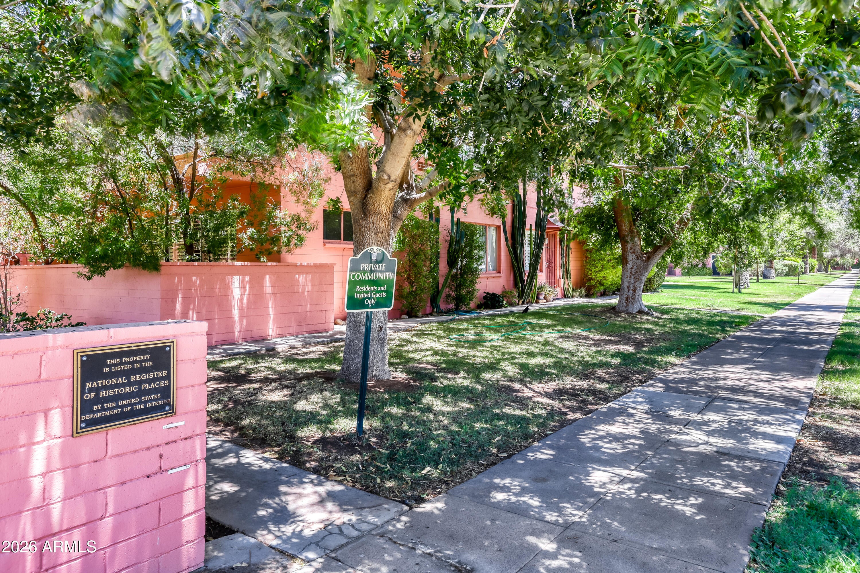 170 E CORONADO Road 63