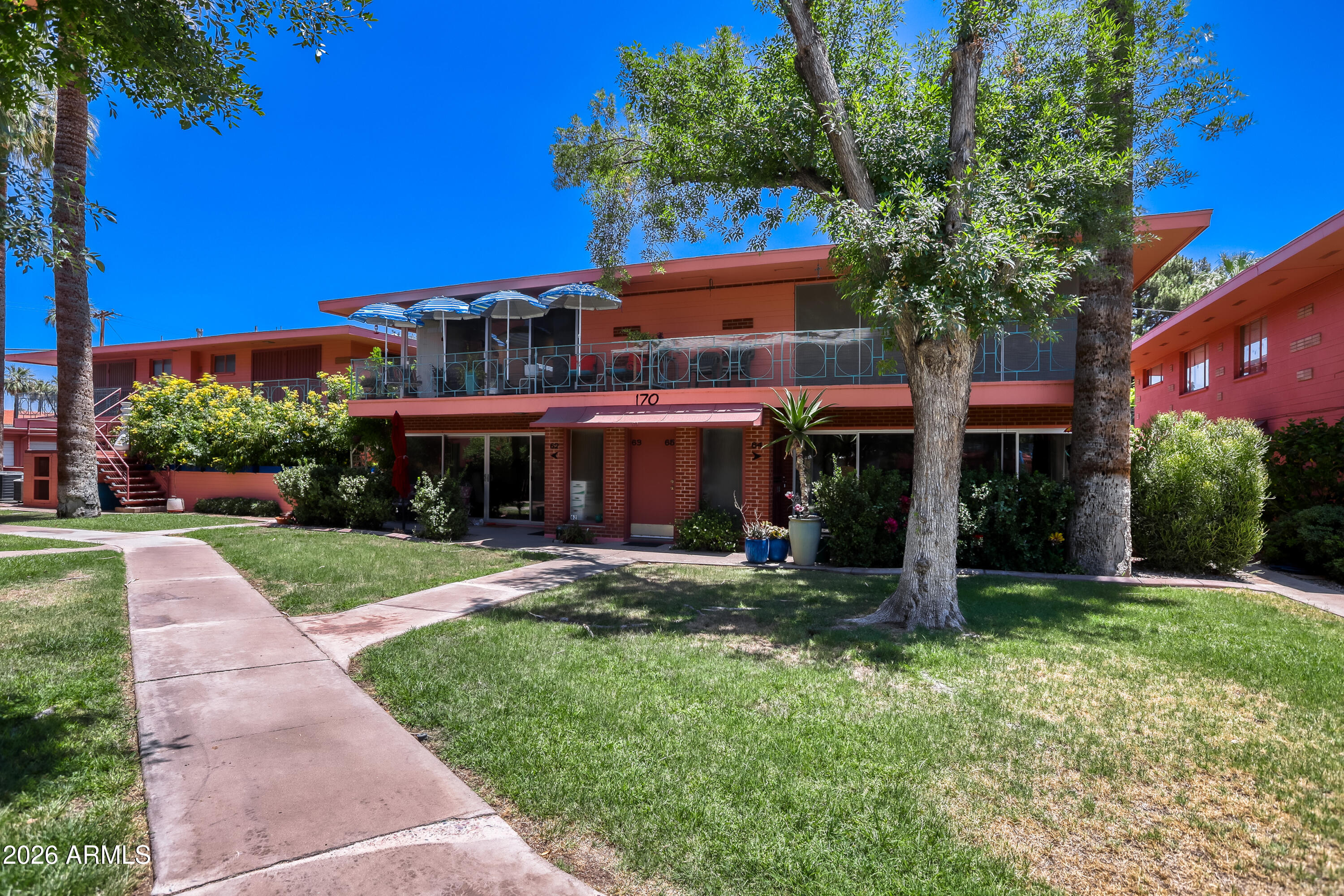 170 E CORONADO Road 63