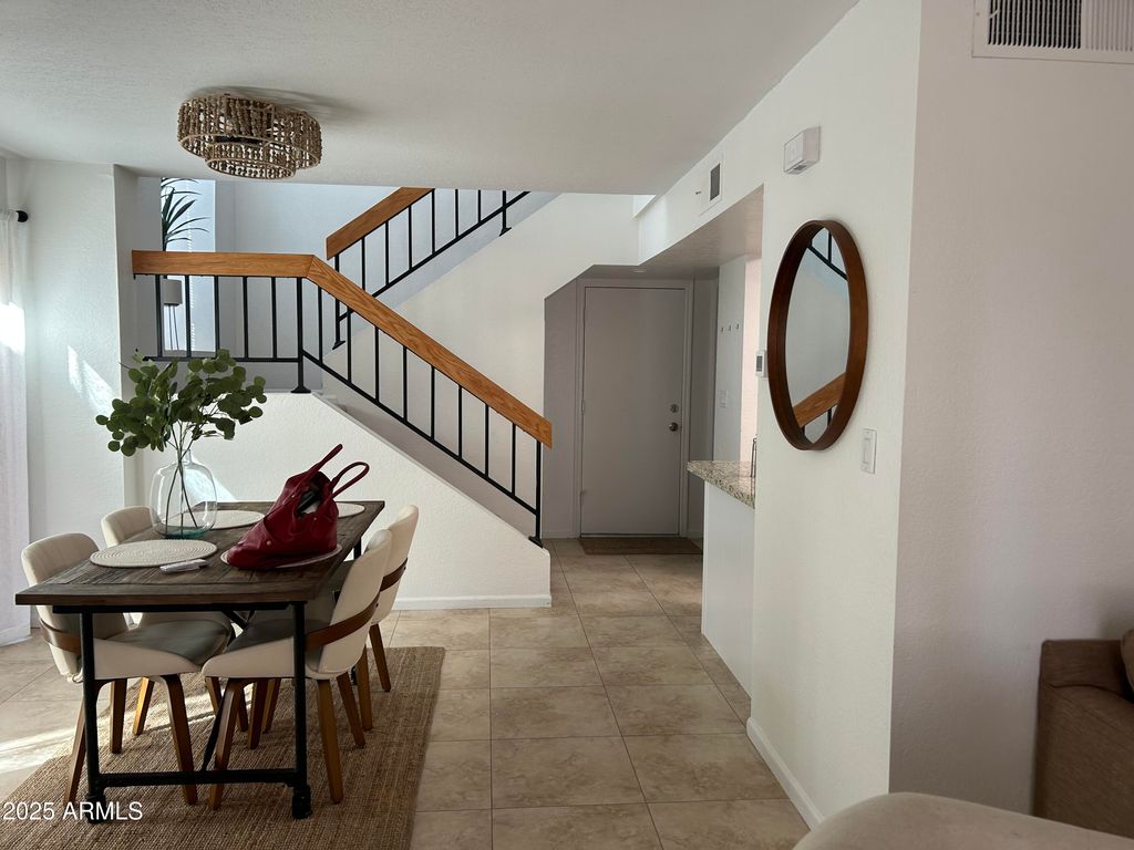Photo of 11 E La Diosa Drive, Tempe, AZ 85282 (MLS # 6922538)