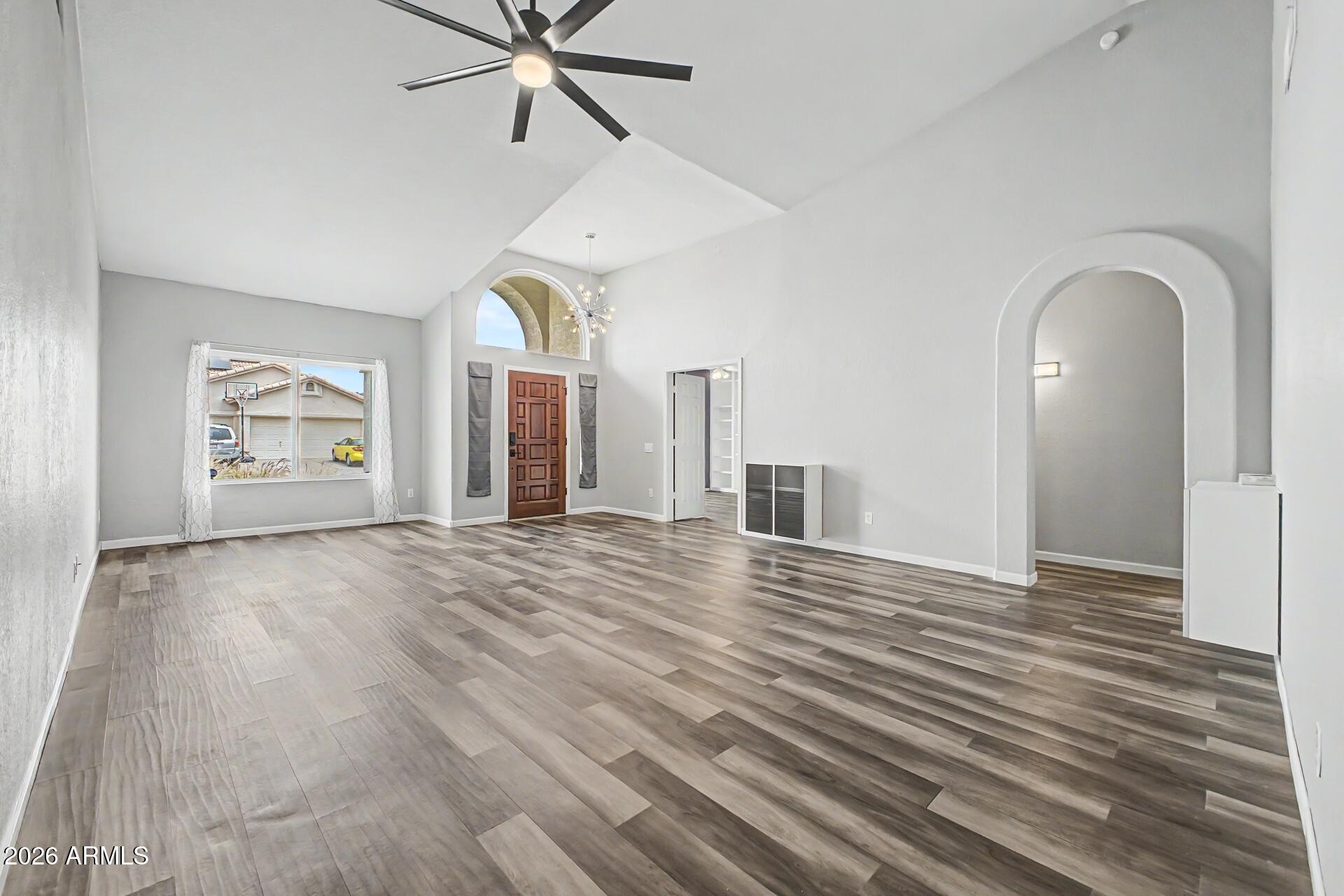 4445 W FALLEN LEAF Lane