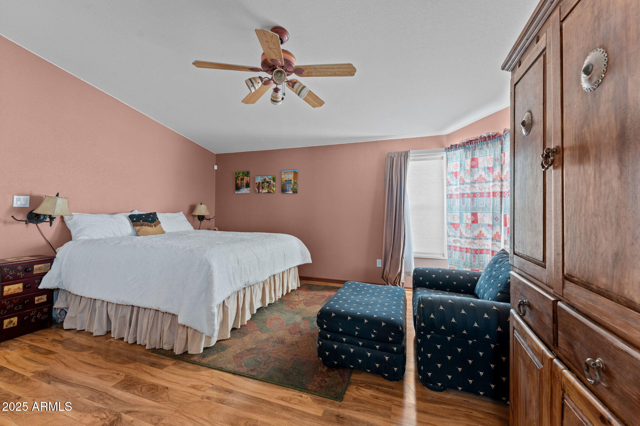 25124 W SADDLE MOUNTAIN Road