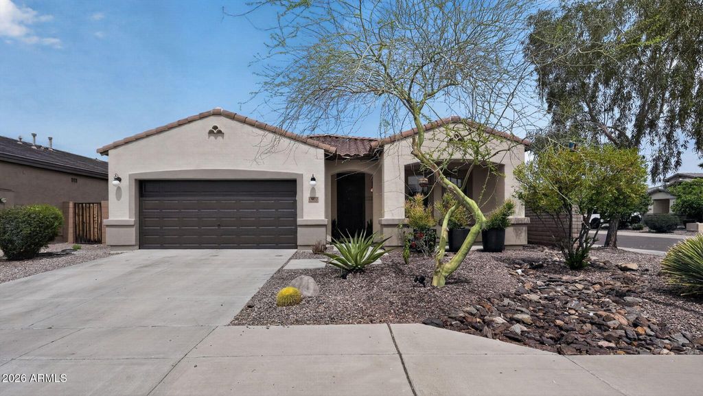 Photo of 13170 W Chaparosa Way, Peoria, AZ 85383 (MLS # 7012627)