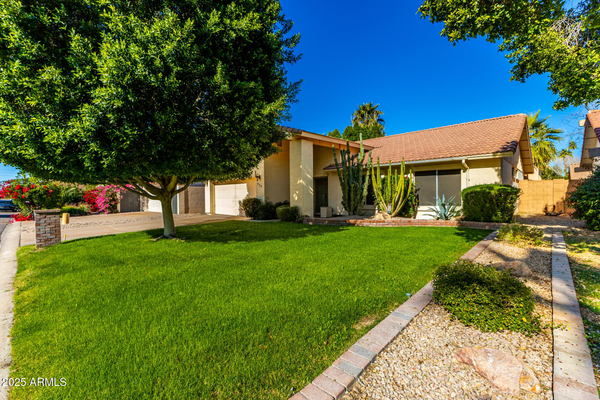 Home Search 938 E DRIFTWOOD Drive