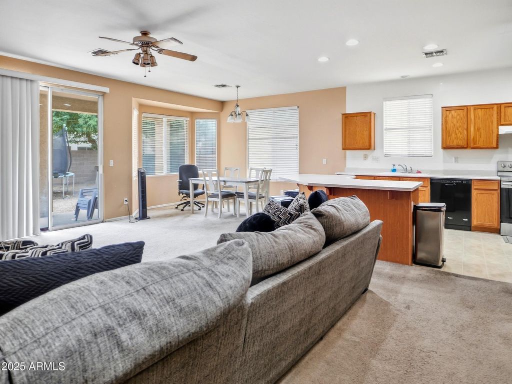 Photo of 7577 W State Avenue, Glendale, AZ 85303 (MLS # 6933742)