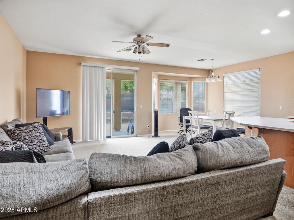 Photo of 7577 W State Avenue, Glendale, AZ 85303 (MLS # 6933742)