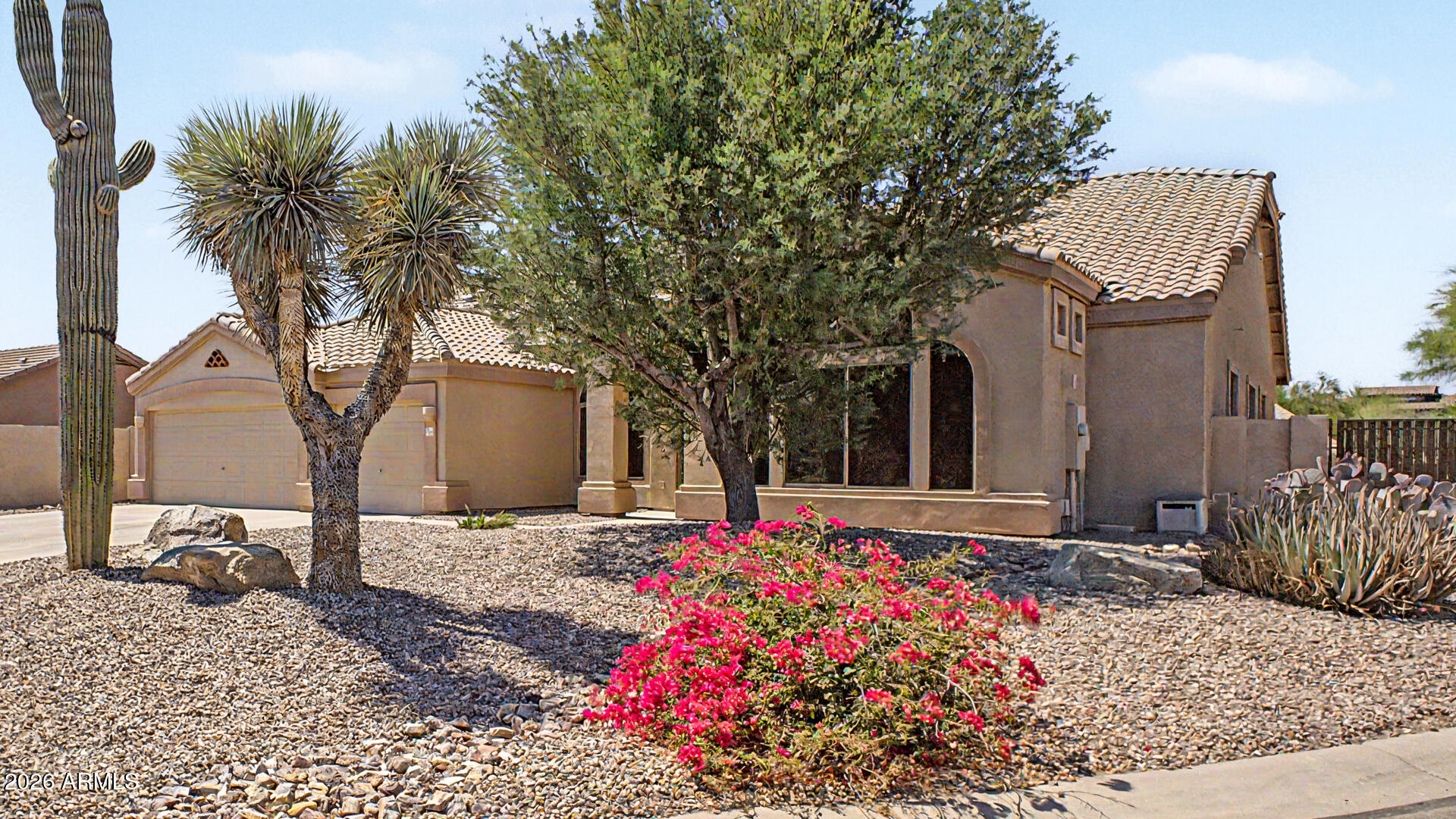 7926 E SADDLEBACK Circle