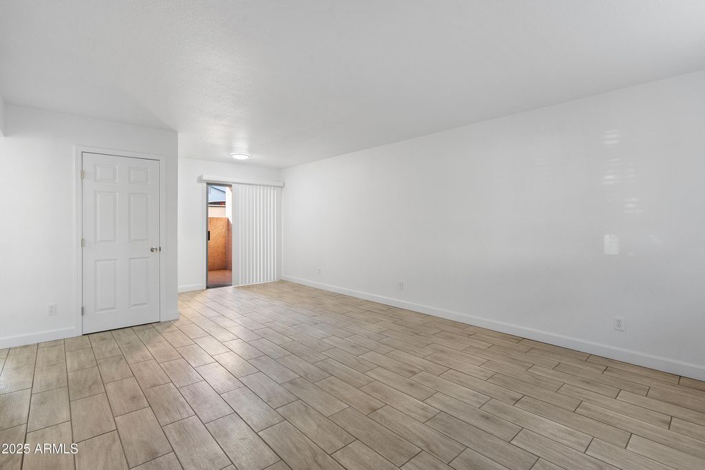 Photo of 2220 W Dora Street #129, Mesa, AZ 85201 (MLS # 6929320)