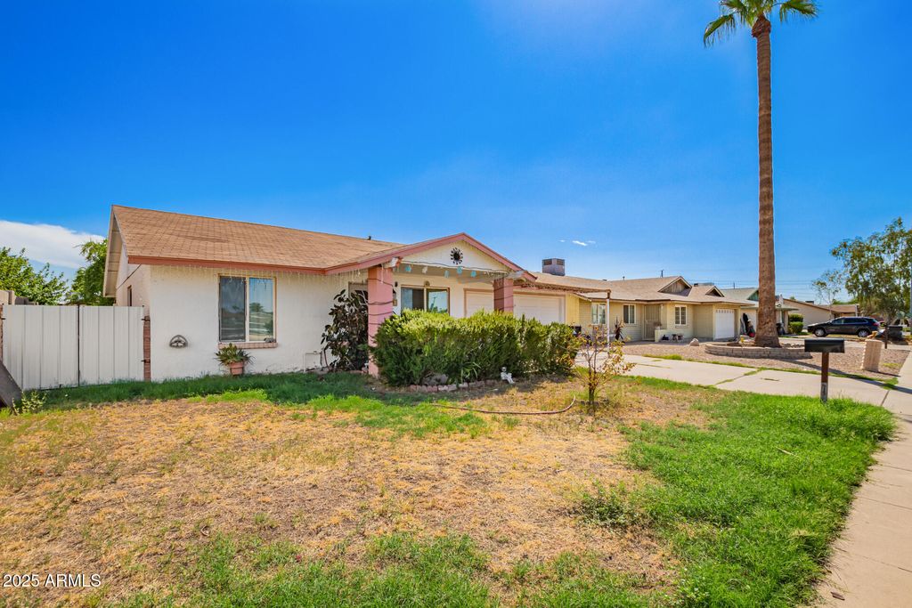 Photo of 4513 W Yucca Street, Glendale, AZ 85304 (MLS # 6930917)