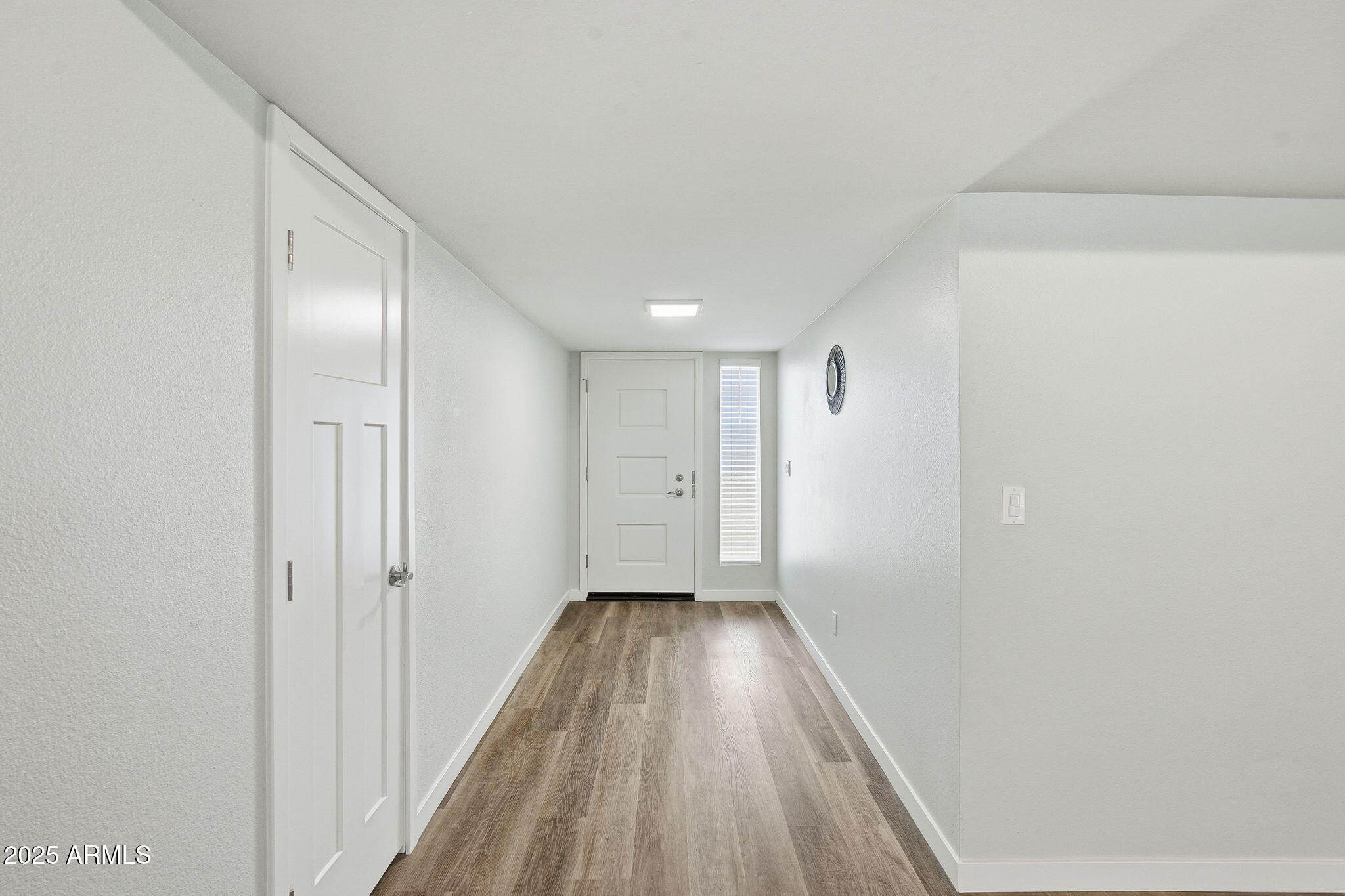 836 W LAGUNA AZUL Avenue