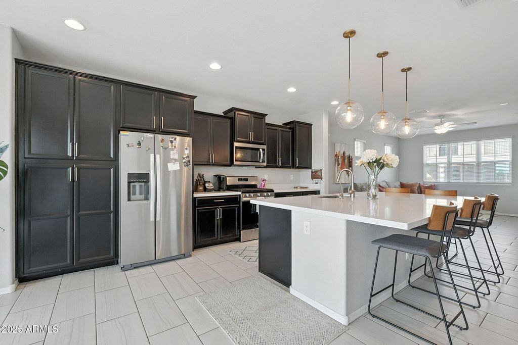 Photo of 733 W Flintlock Way, Chandler, AZ 85286 (MLS # 6912281)
