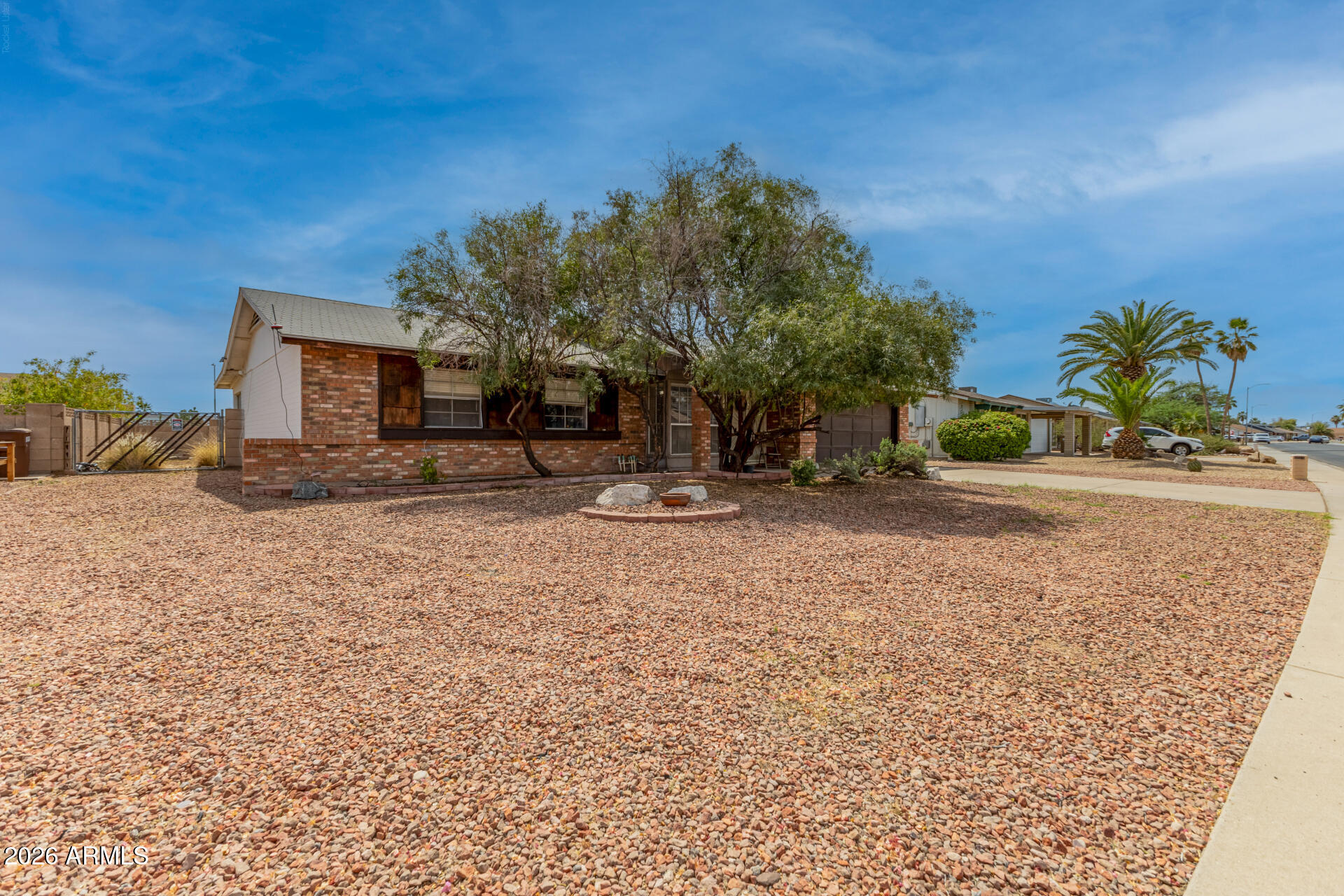 10513 W DIANA Avenue