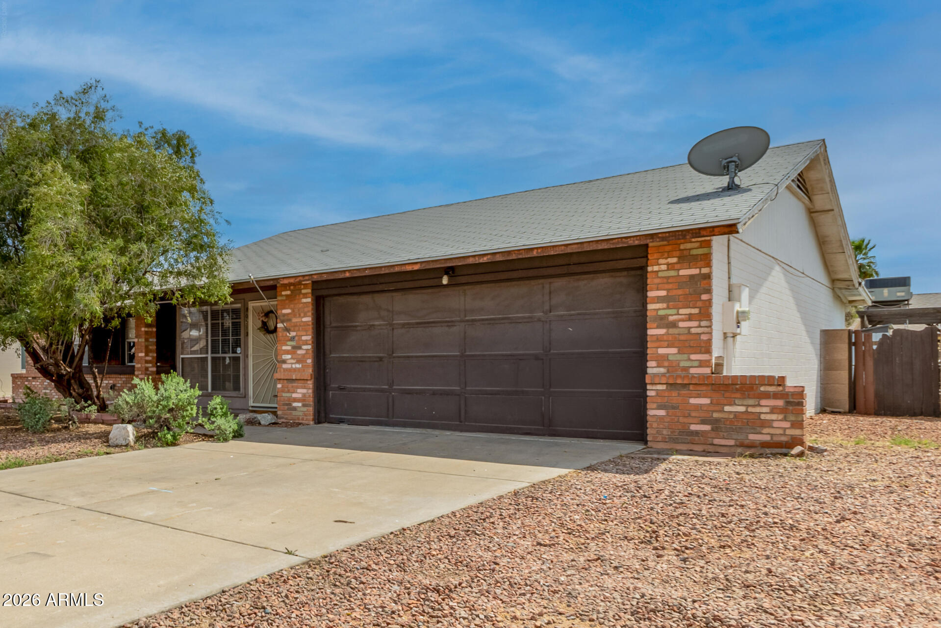 10513 W DIANA Avenue