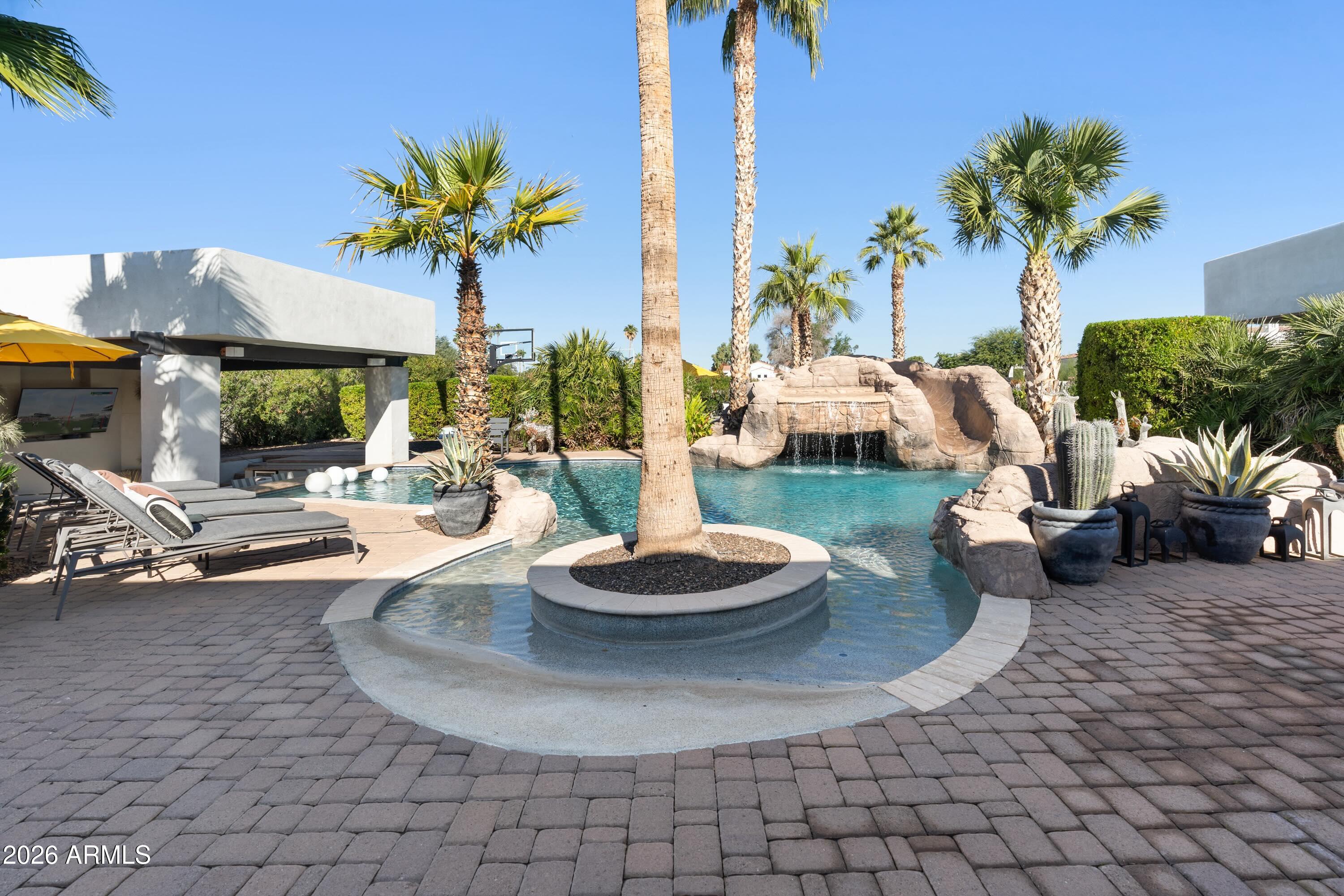 6010 E VIA ESTRELLA Avenue