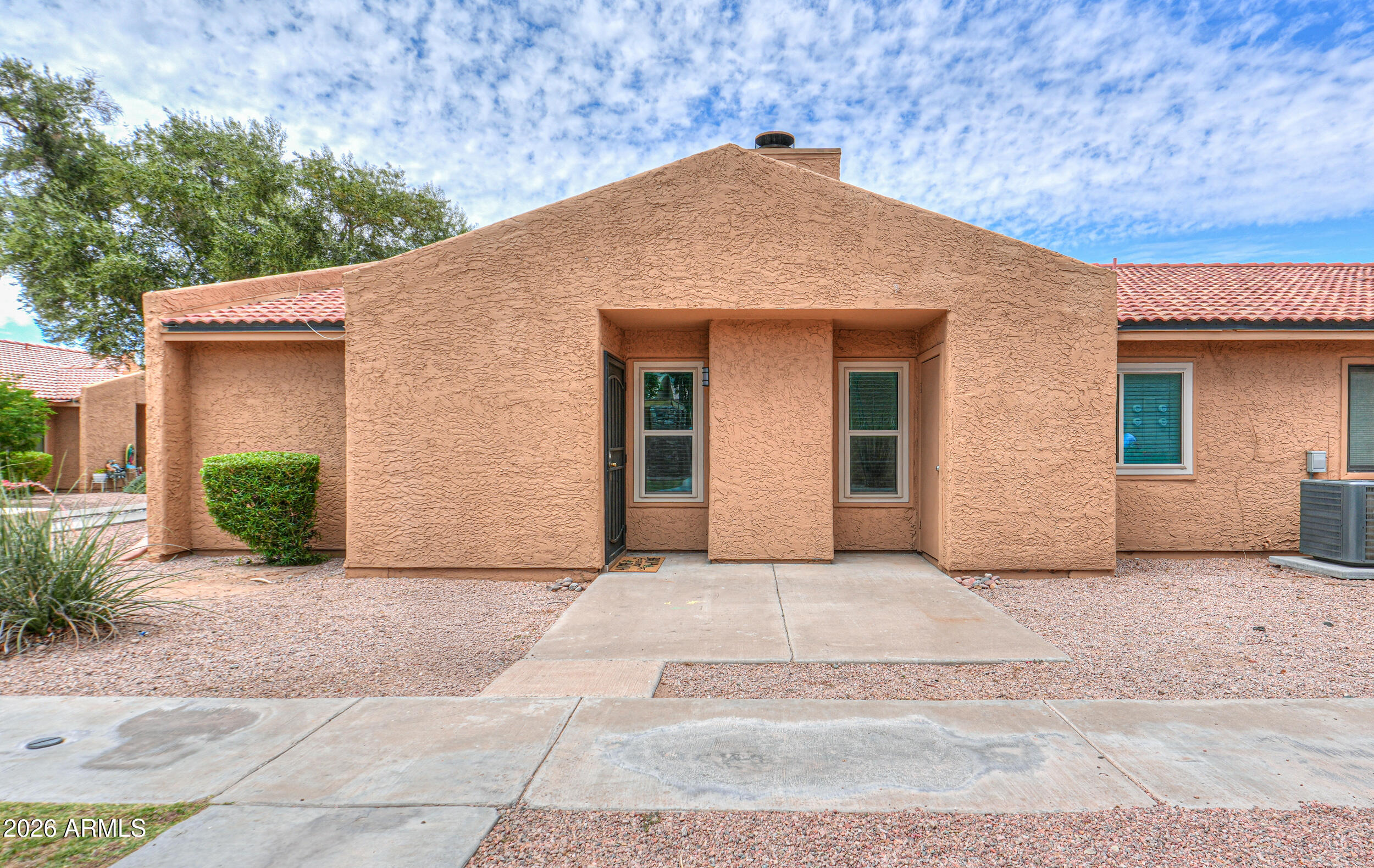 3511 E BASELINE Road 1004
