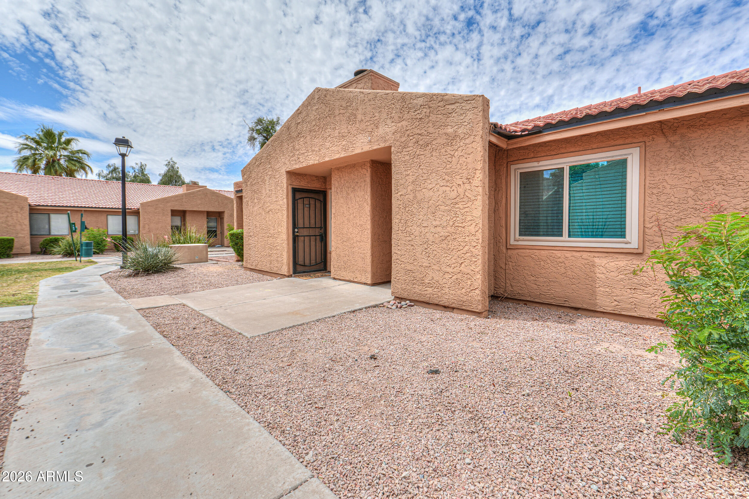 3511 E BASELINE Road 1004