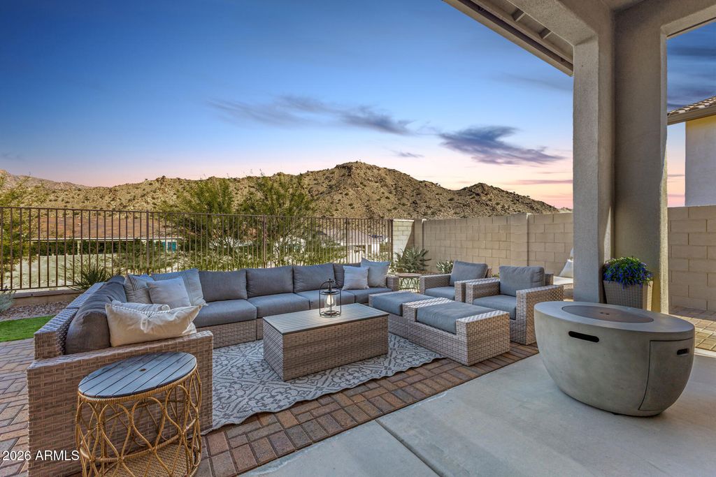 Photo of 21422 W Meadowbrook Avenue, Buckeye, AZ 85396 (MLS # 6968513)