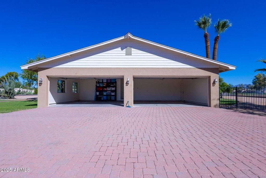 Photo of 10637 N Sundown Drive NE, Scottsdale, AZ 85260 (MLS # 6974537)