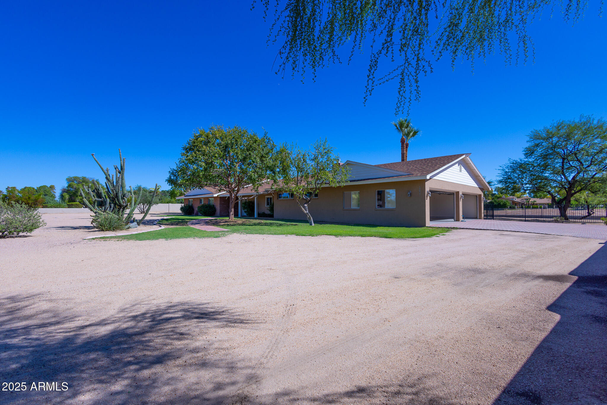 10637 N SUNDOWN Drive NE