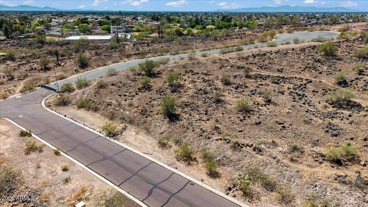 VISION HILL ESTATES - Land
