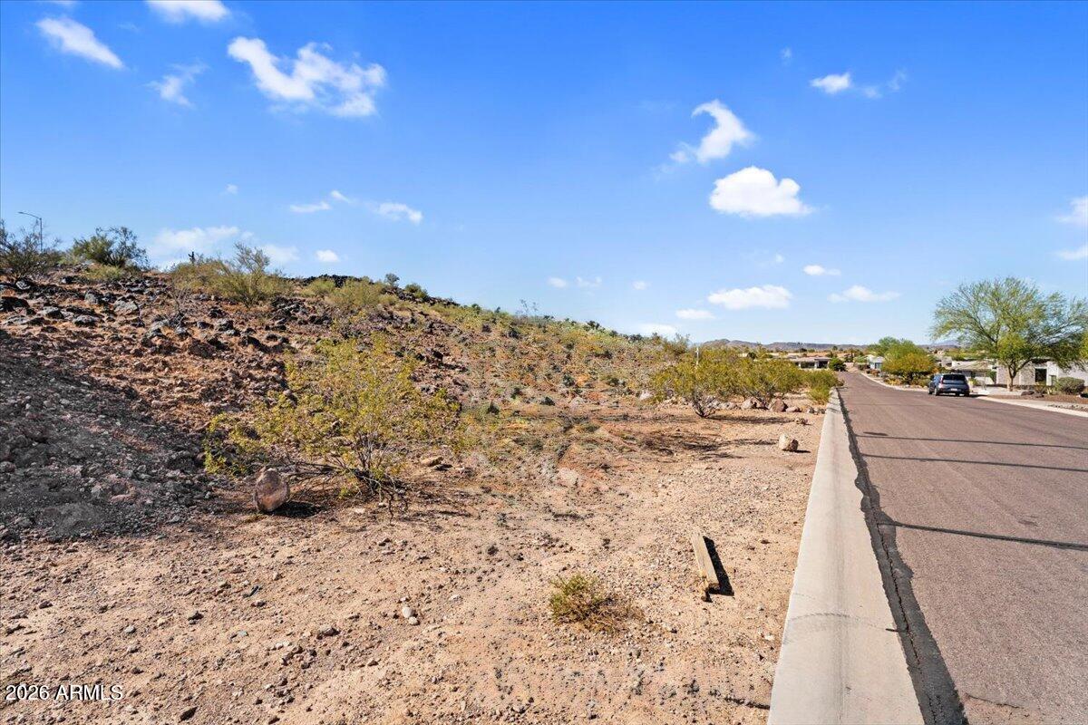 VISION HILL ESTATES - Land
