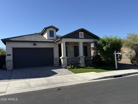 825 E ASHURST Drive Phoenix AZ 85048