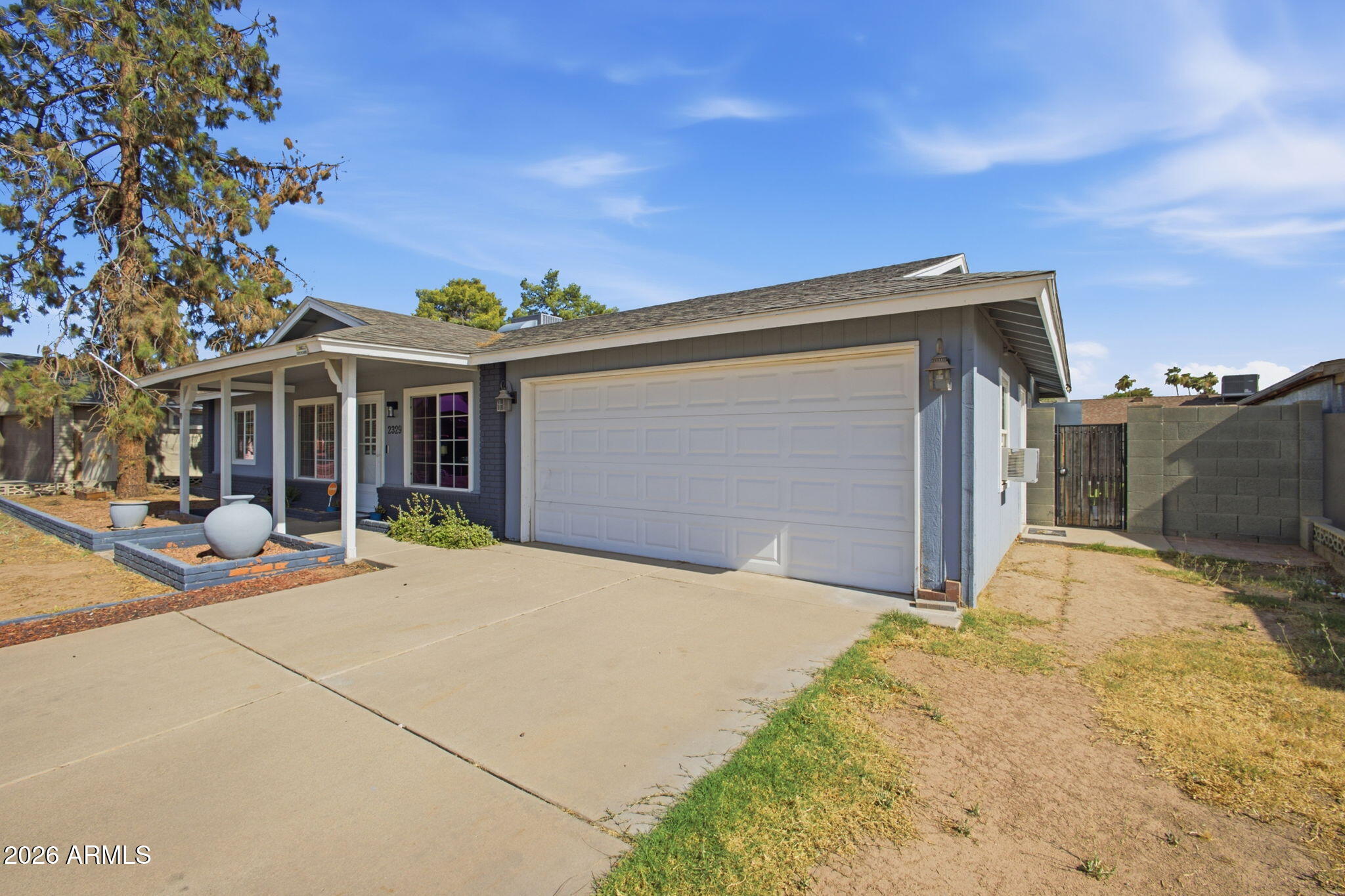 2329 E CONCORDA Drive