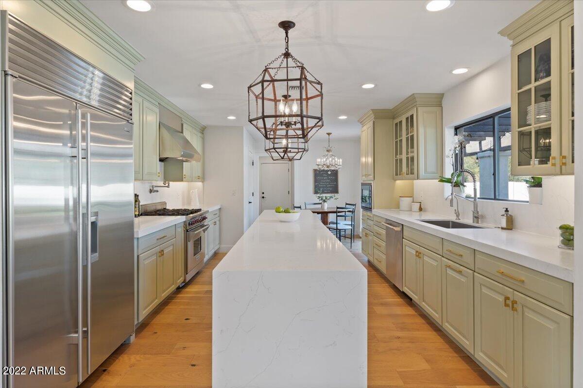 MOCKINGBIRD LANE ESTATES 6 - Residential