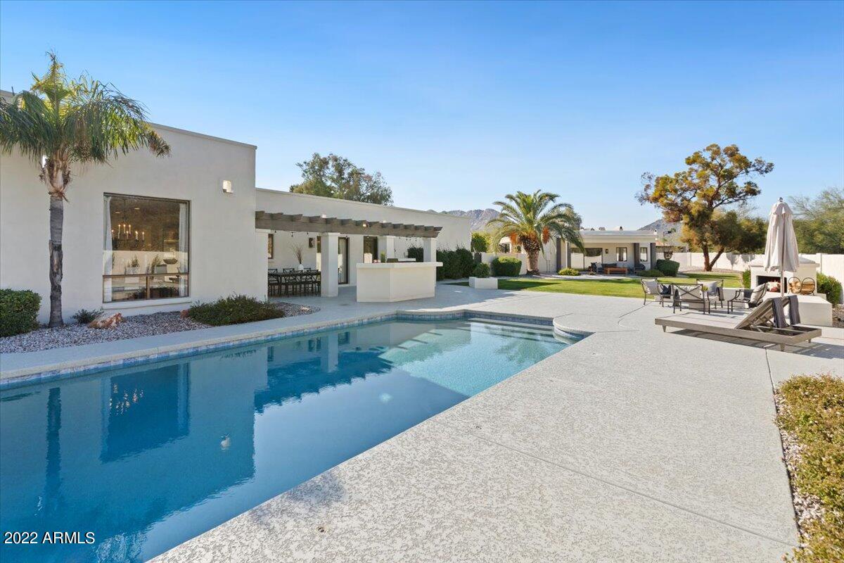 MOCKINGBIRD LANE ESTATES 6 - Residential