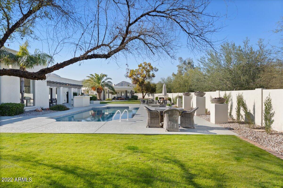 MOCKINGBIRD LANE ESTATES 6 - Residential