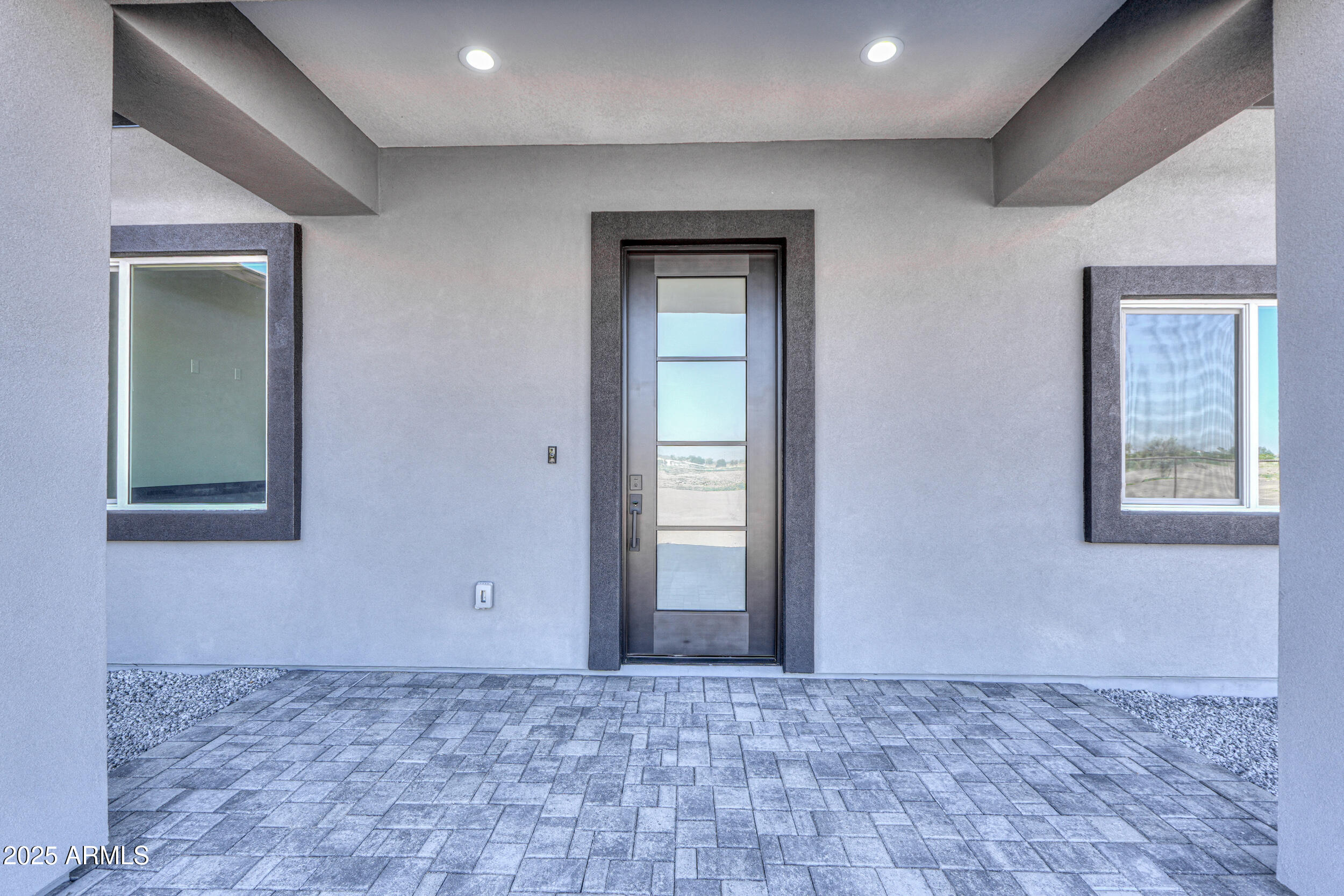 43363 W Carefree Place