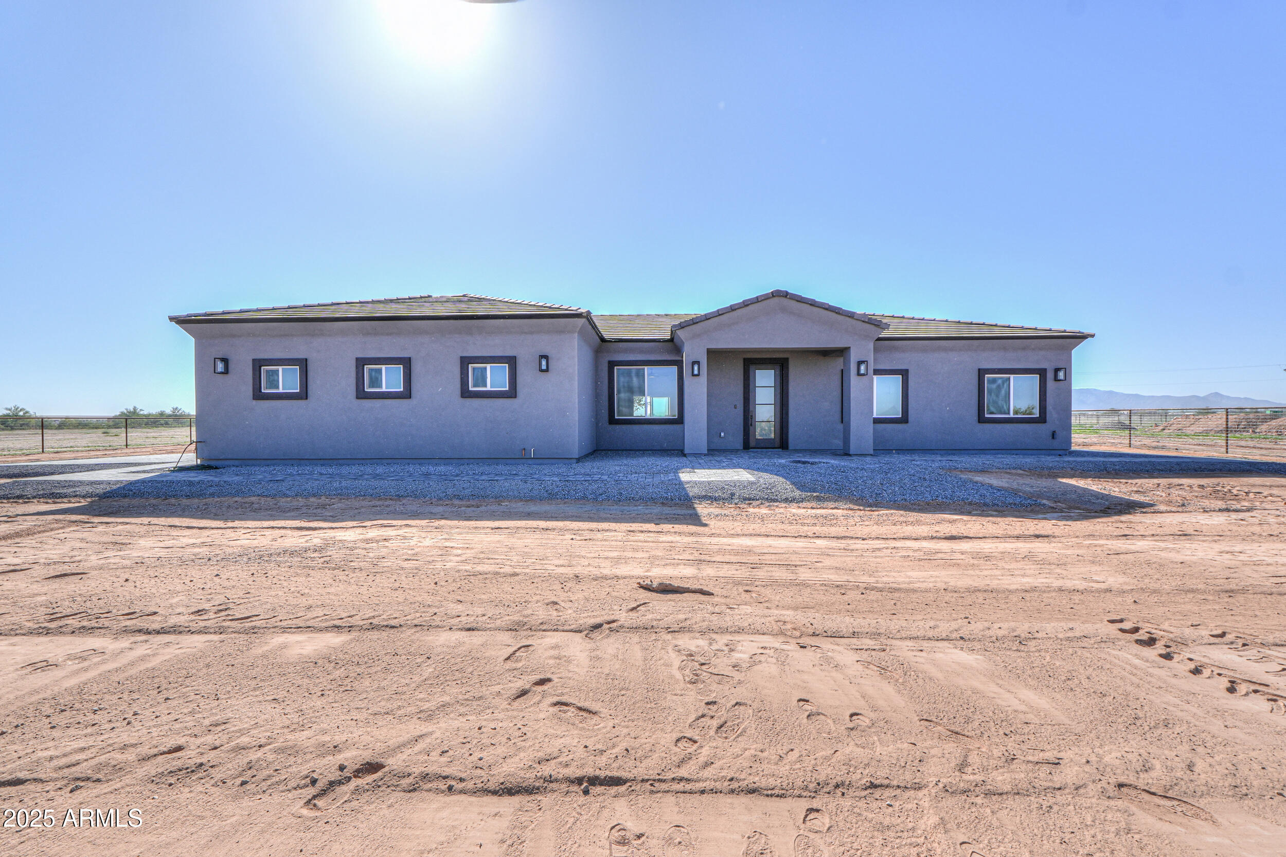 43363 W Carefree Place