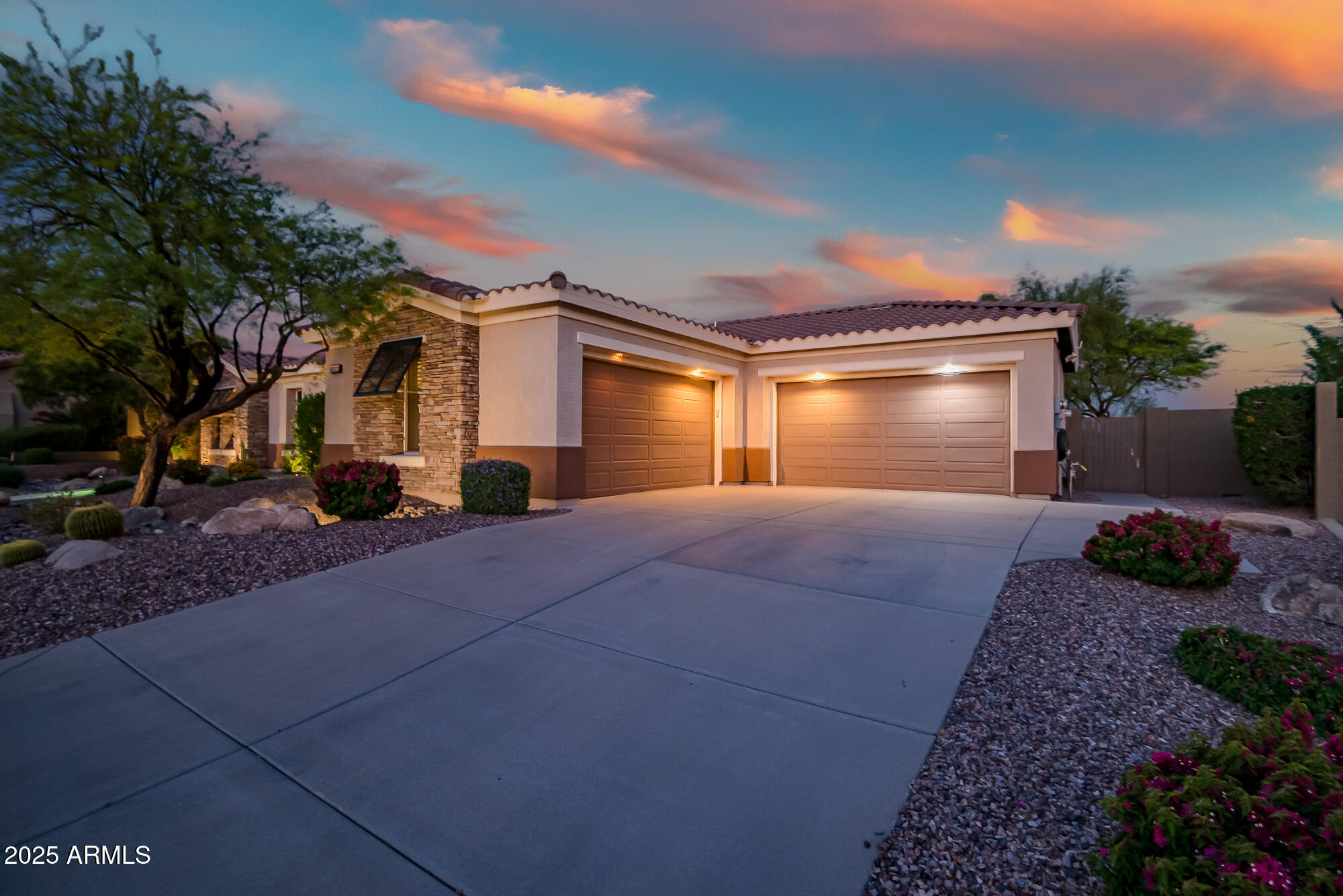 40123 N MAJESTY Trail