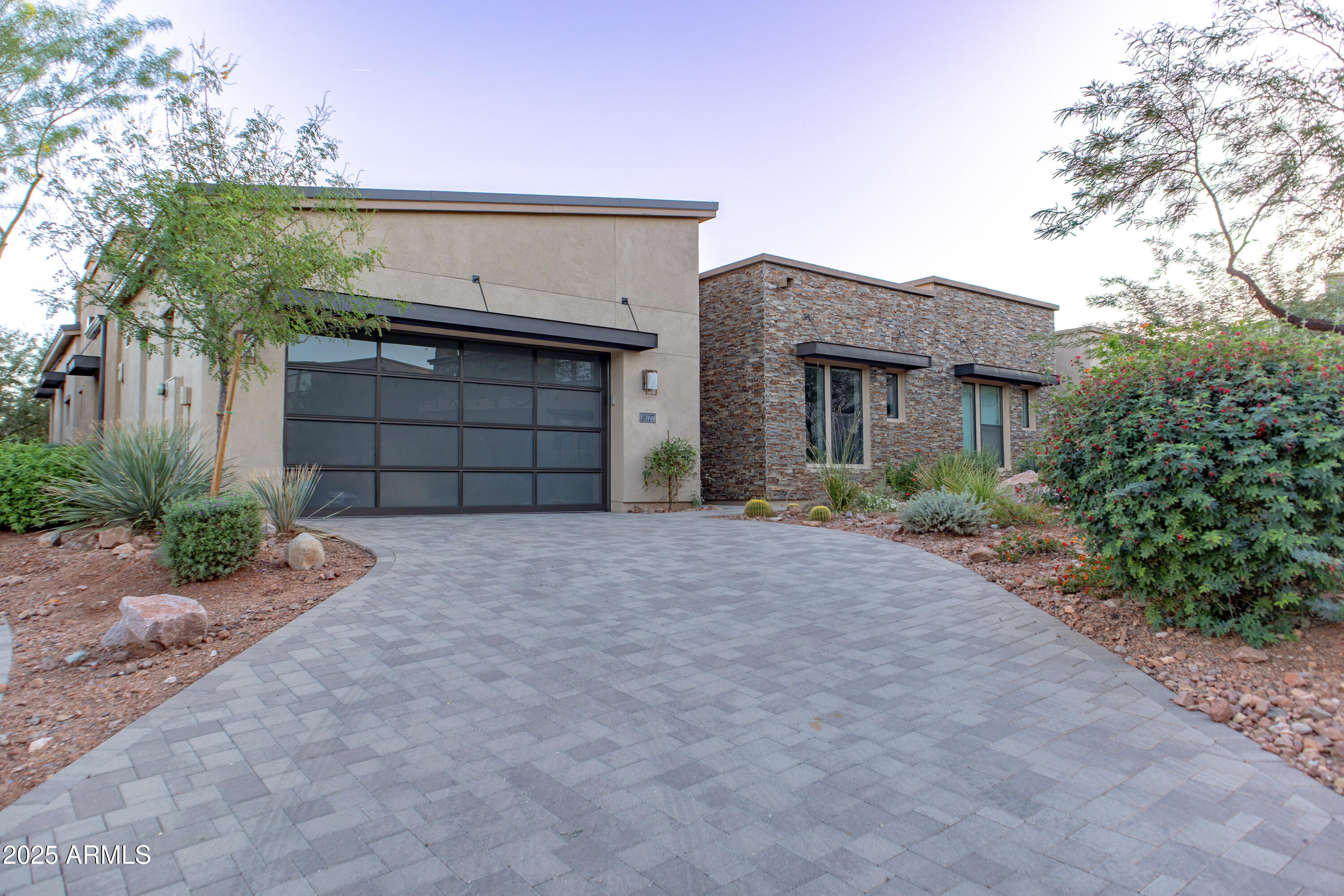 16117 E RIDGESTONE Drive