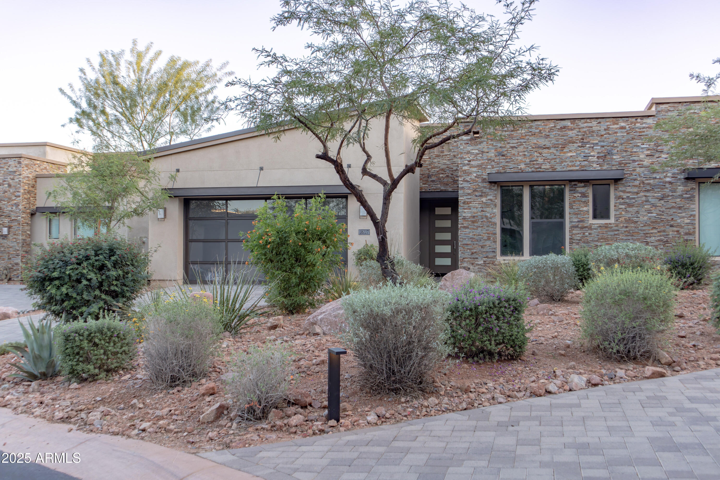 16117 E RIDGESTONE Drive