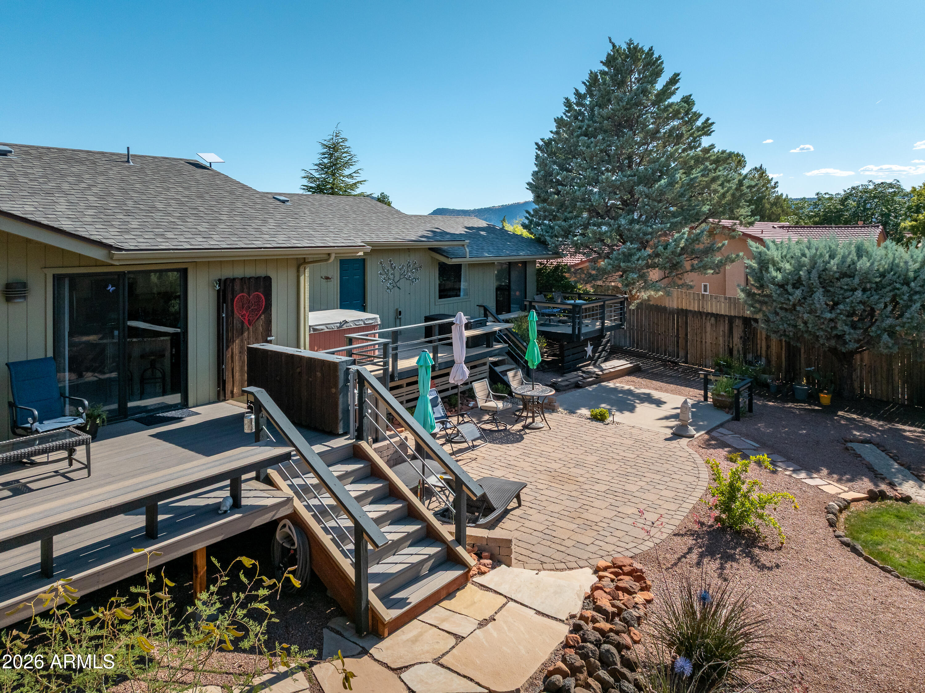 775 LEE MOUNTAIN Road