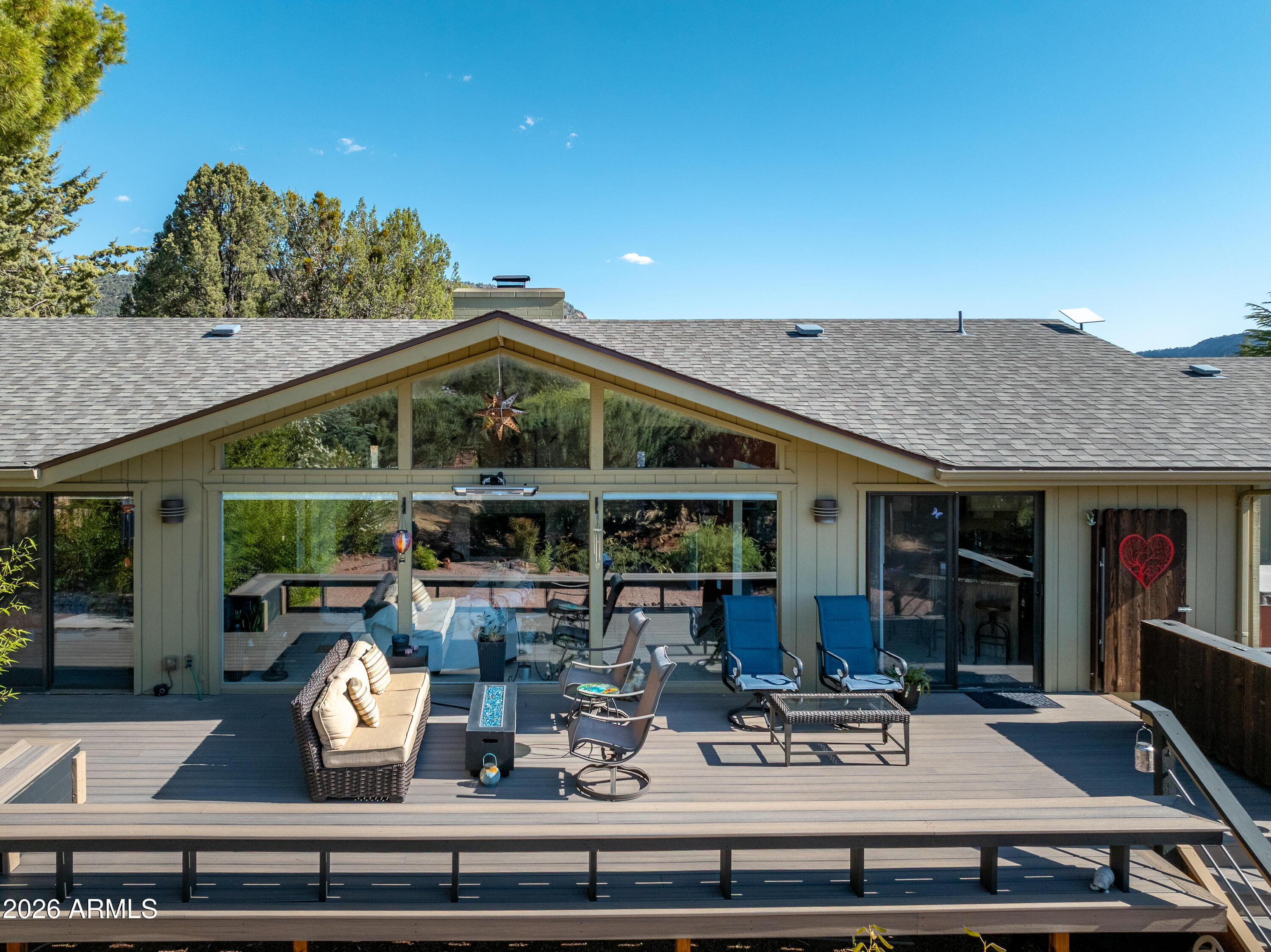 775 LEE MOUNTAIN Road