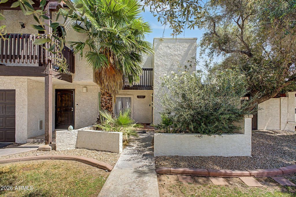 Photo of 2122 E Margarita Drive, Tempe, AZ 85281 (MLS # 7000073)