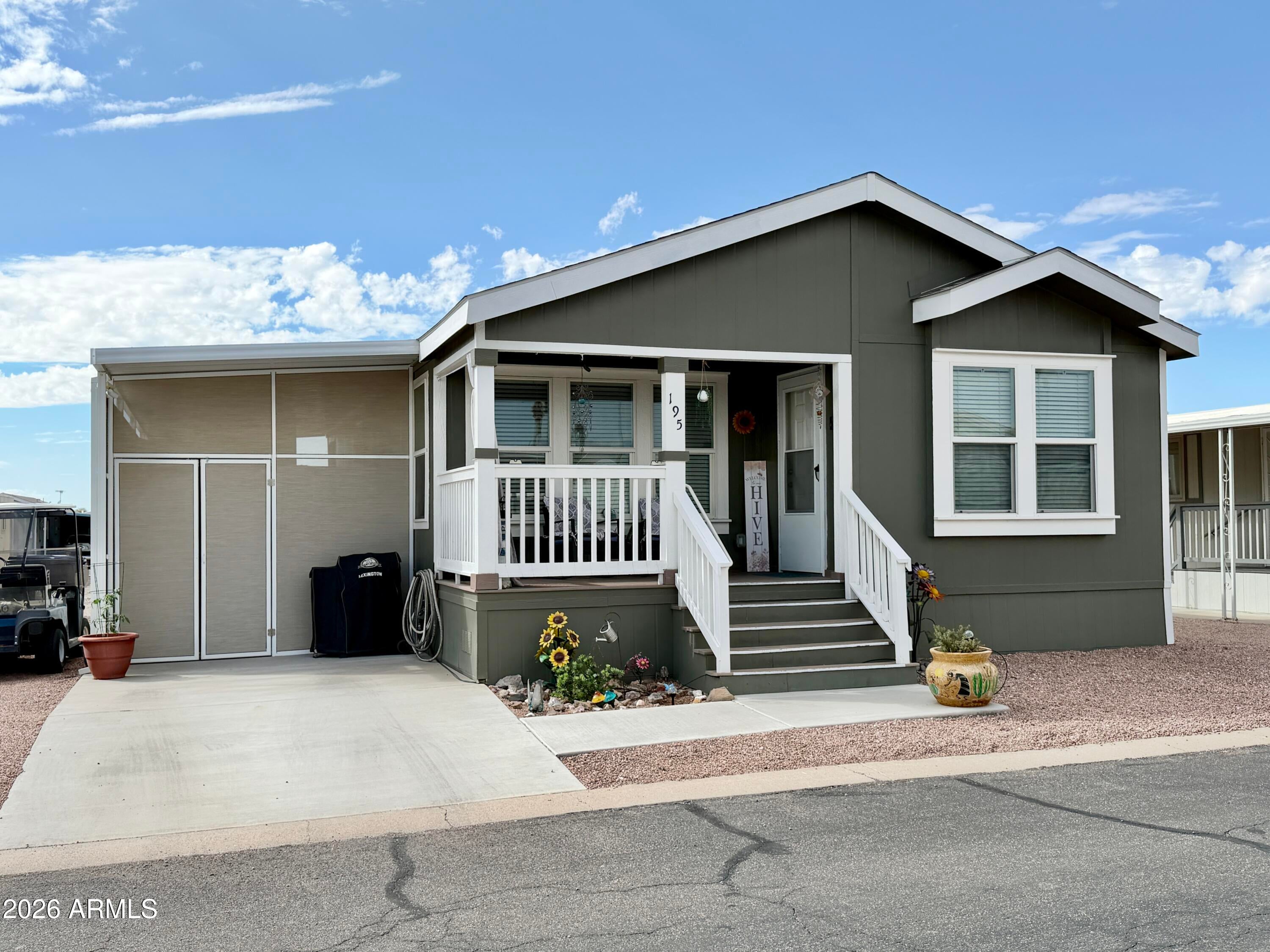 11101 E University Dr Drive #195