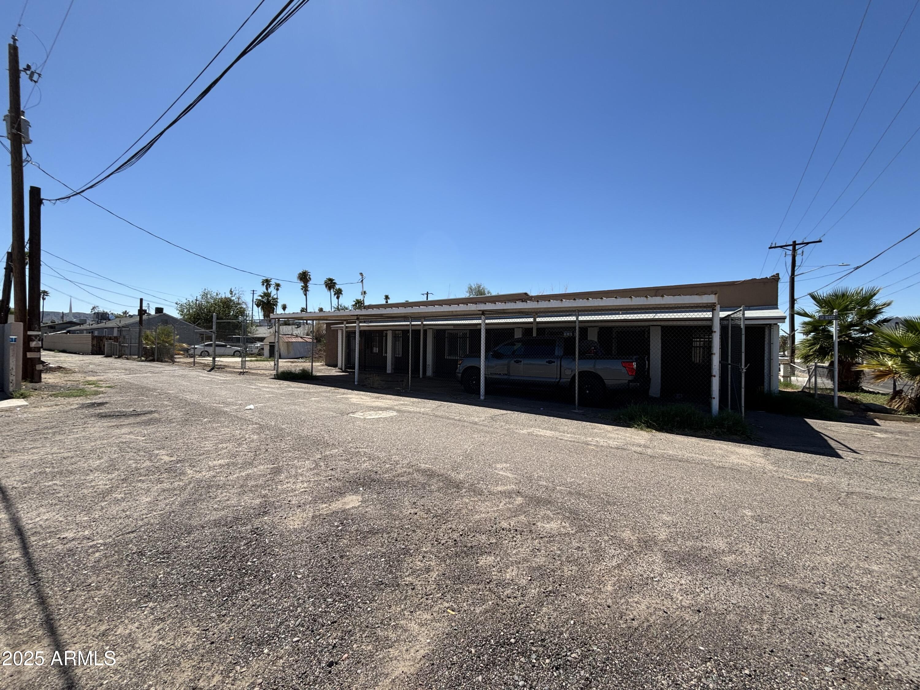 17 W Alta Vista Road