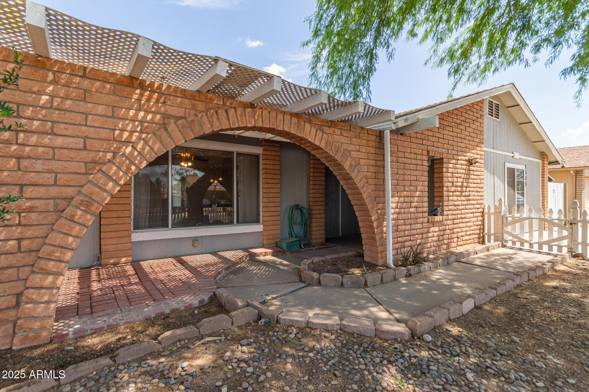 2300 E CONCORDA Drive