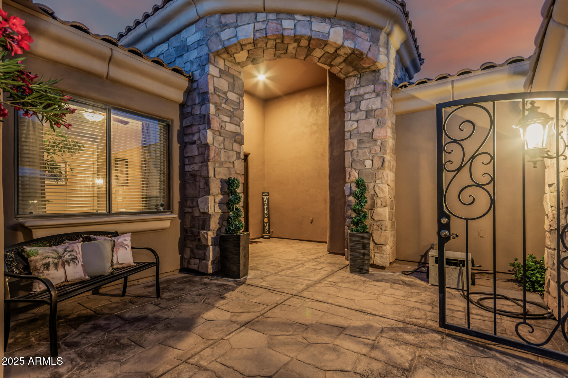 3754 E FLINTLOCK Drive