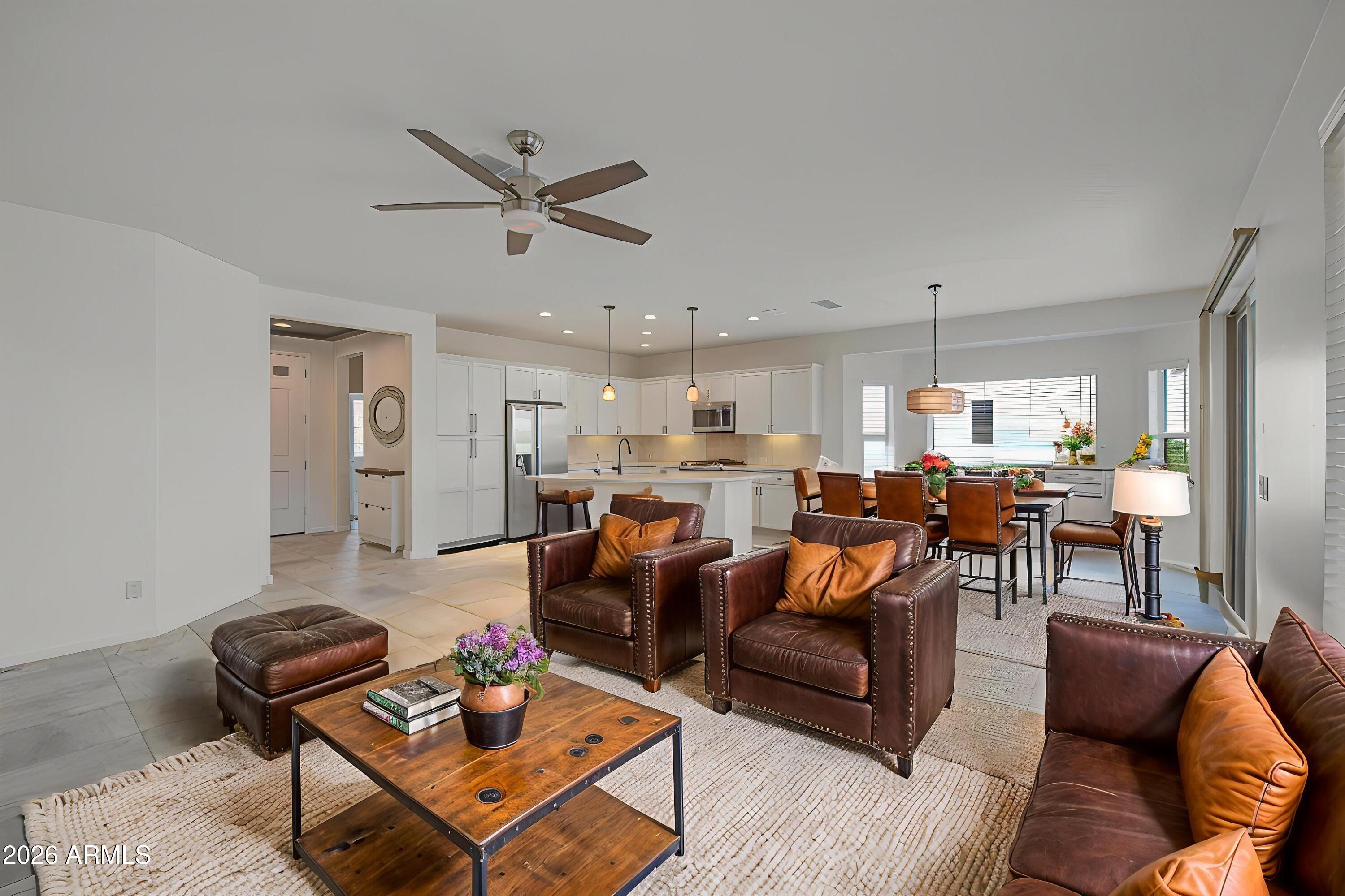 5245 N GRAND CANYON Drive