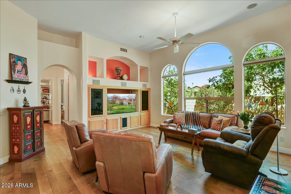SIERRA PASS AT DESERT RIDGE - Residential